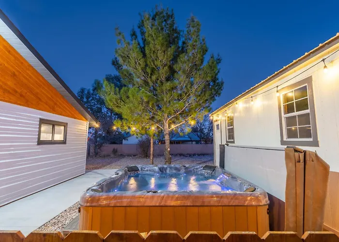Mountainview Zen Retreat With Hot Tub, Game Room, Close To Old Town Villa Cottonwood