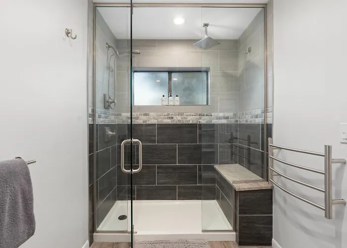 Villa Mountainview Zen Retreat With Hot Tub, Game Room, Close To Old Town