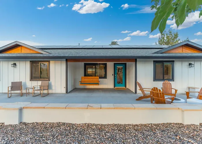 Villa Mountainview Zen Retreat With Hot Tub, Game Room, Close To Old Town *